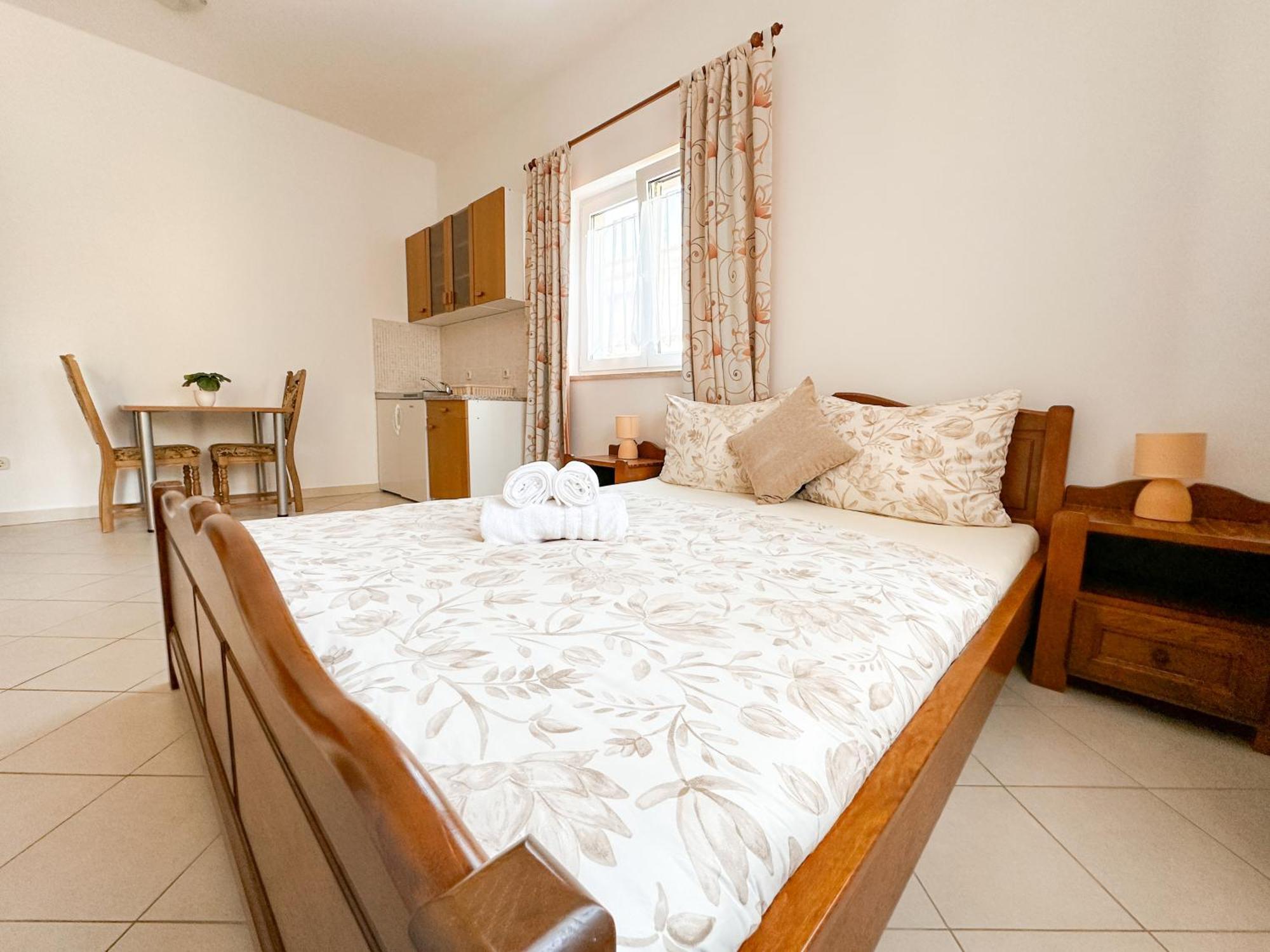 Sunside Apartments Pula Ngoại thất bức ảnh